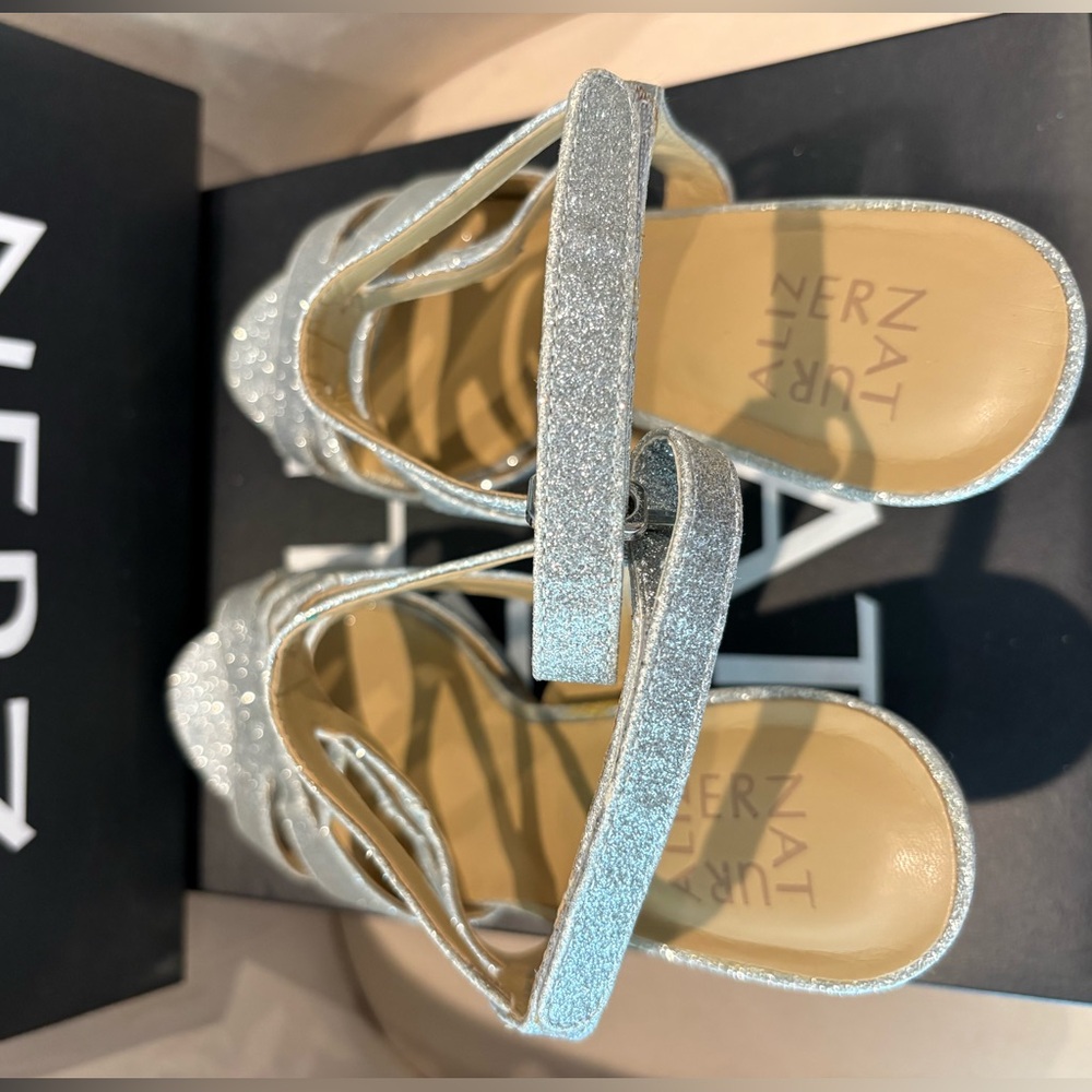 Naturalizer Dianna Silver Strappy Heels 9.5 Wide - Picture 6 of 11